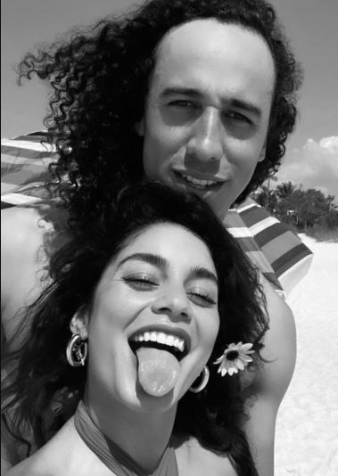 Greg Hudgens's daughter Vanessa Hudgens with her current boyfriend Cole Tucker